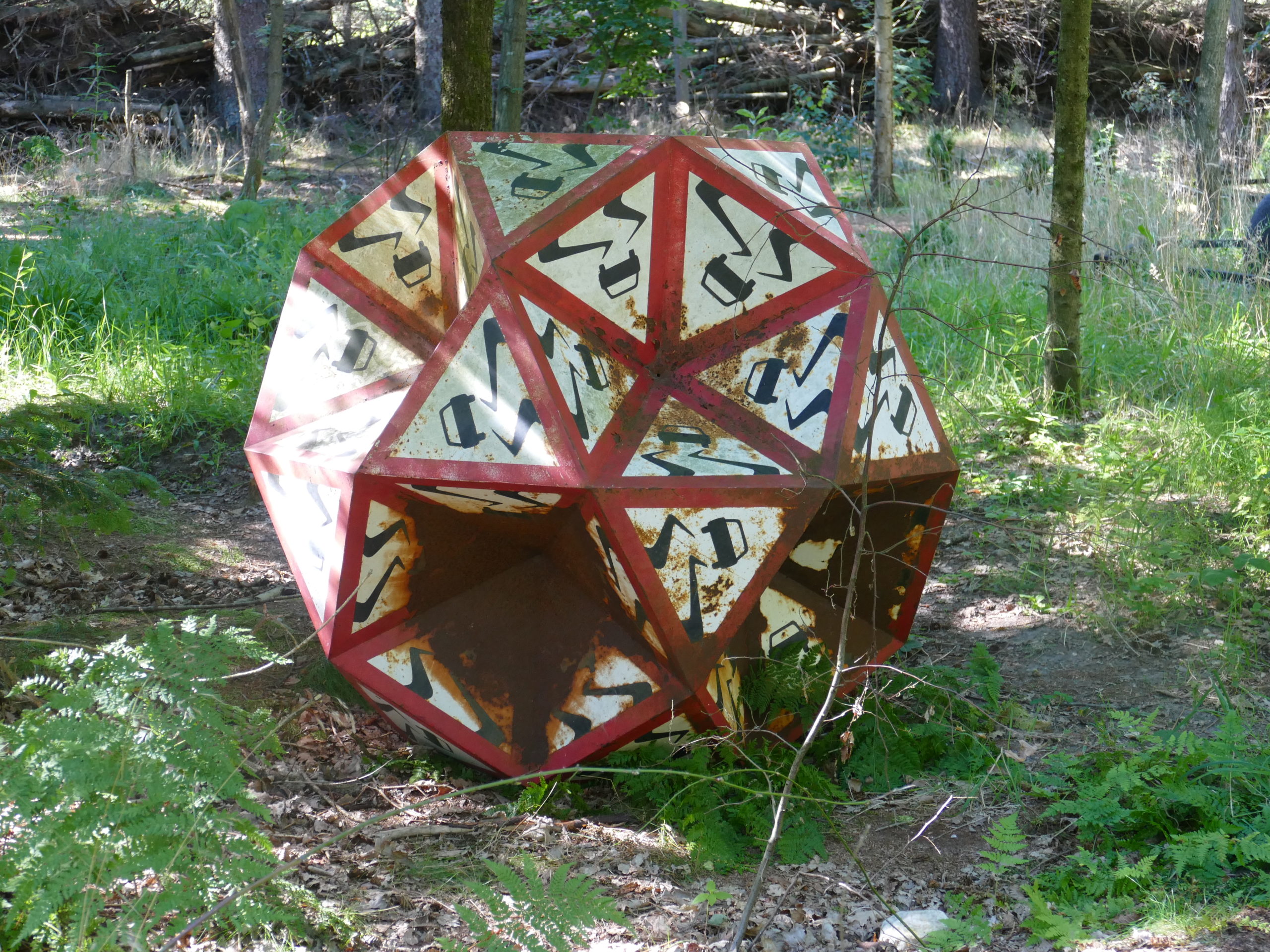 Deep Forest Art Land